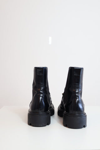 TOD'S