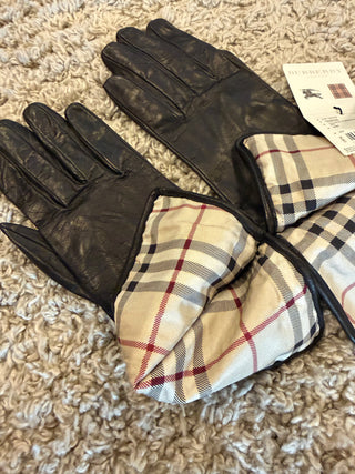 BURBERRY