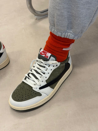 NIKE AIR JORDAN 1 LOW X TRAVIS SCOTT