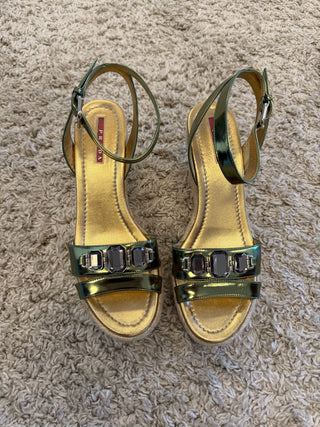 PRADA