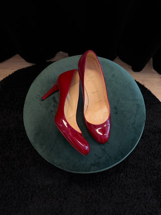 LOUBOUTIN